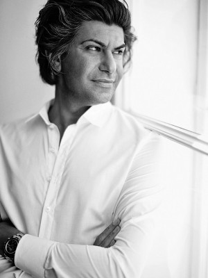 МАКСИМ НИКОЛАЕВ,